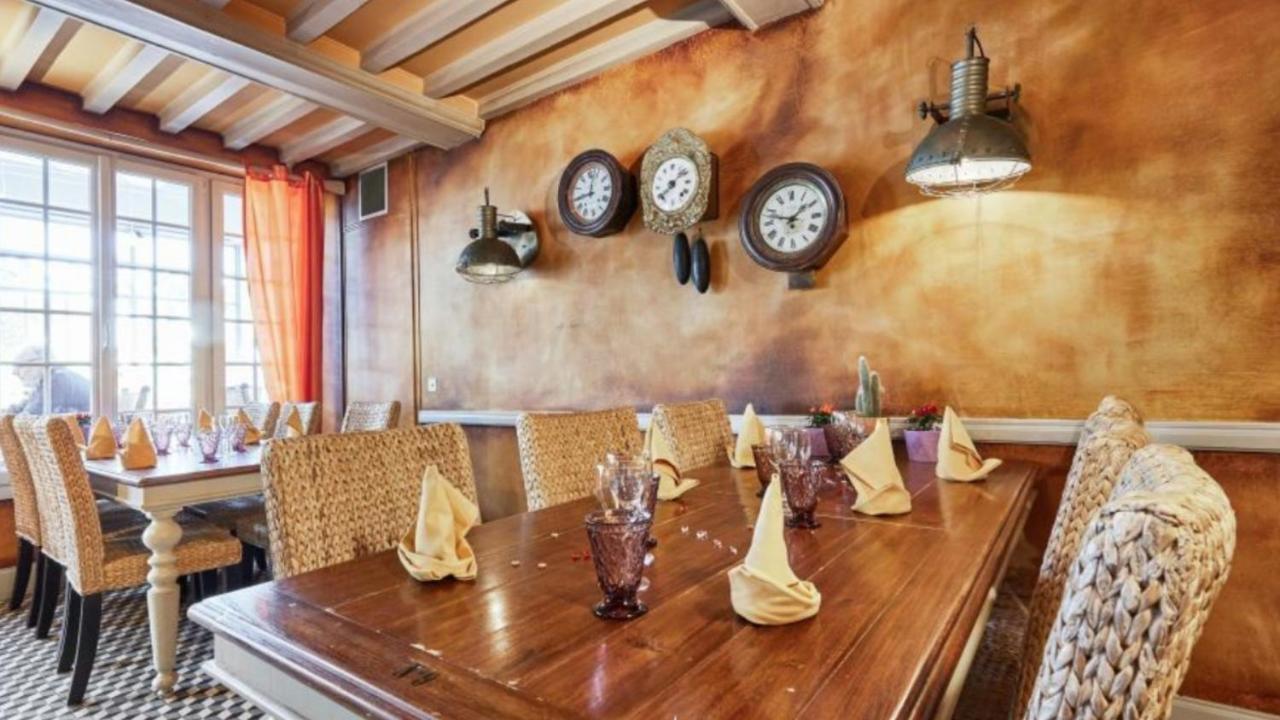 Le Manoir D'A Cote Hotel Курсел-сюр-Мер Екстериор снимка