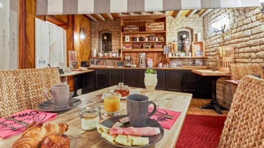 Le Manoir D'A Cote Hotel Курсел-сюр-Мер Екстериор снимка